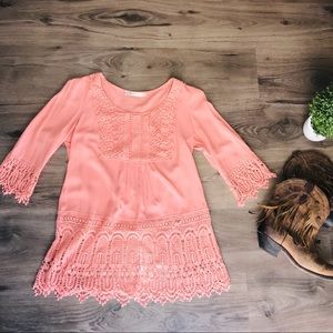 Gorgeous pink lace style pilgrim top